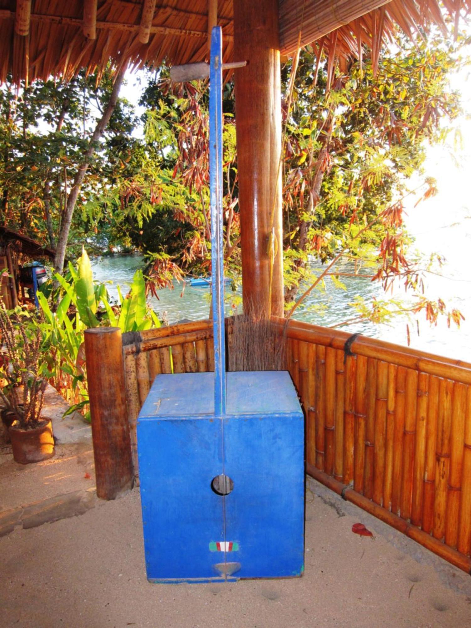 Raja Laut Dive Resort Bunaken Exterior photo